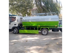 環(huán)衛(wèi)小型5方吸糞車山東廠家直銷一臺(tái)價(jià)格多少錢